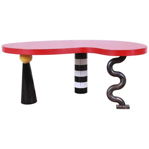 Memphis Group Ettore Sottsass Style Kidney Shape Coffee Table, 1980s at 1stDibs