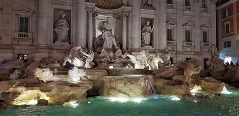 Fontana Di Trevi (Trevi Fountain) Rome's Aquatic Masterpiece - Brad's ...