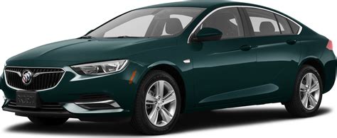 2018 Buick Regal Sportback Price, Value, Depreciation & Reviews ...