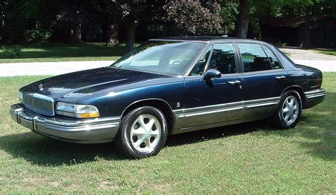 1991 Buick Park Avenue - Information and photos - MOMENTcar