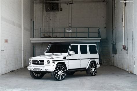 Mercedes G Wagon White