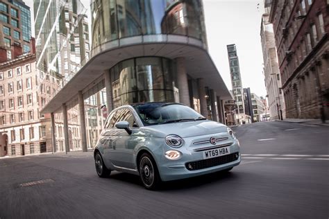 New Fiat 500 Hybrid review - slightly cleaner, not necessarily better - Driving Torque