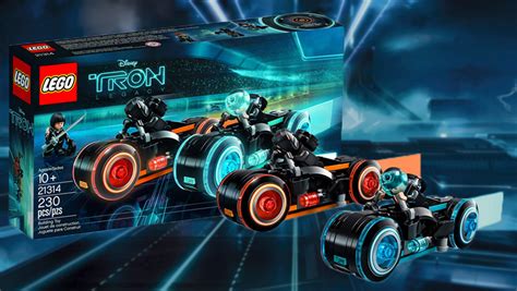 LEGO Ideas Tron: Legacy Set 21314 Is Out End March 2018 | Geek Culture