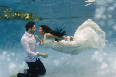 Ethereal Underwater Styled Wedding Shoot | Phoenix Underwater Wedding Photographer - Alyssa ...