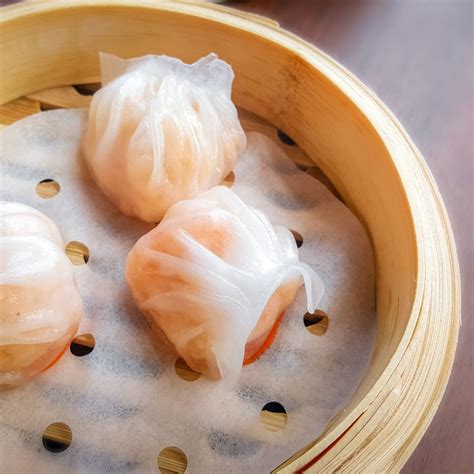 Check out Crystal Shrimp Dumplings (Har Gow) recipe and more from Sur La Table! | Shrimp ...