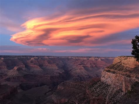 South Rim, Grand Canyon Sunset [1334x750] [OC] : r/EarthPorn