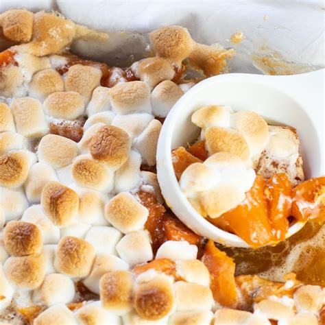 Candied Yams With Marshmallows