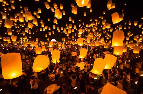 Loy Krathong - 2025 Festival of Lights Lantern Dates Chiang Mai, Thailand