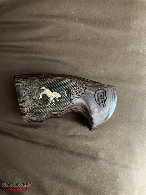 Colt python grips | Northwest Firearms