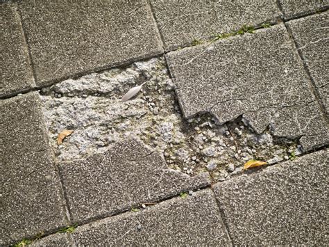 How To Safely Remove Asbestos Tile From Concrete Floor | Viewfloor.co