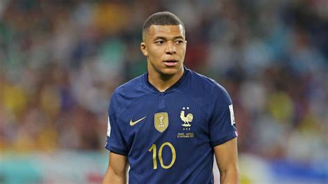 Kylian Mbappe: Stunning fee mentioned as Liverpool backed to destroy ...