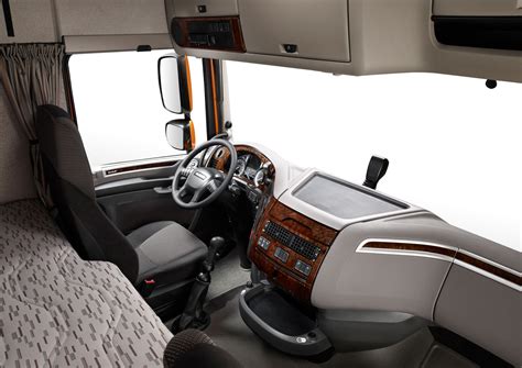 DAF XF Interior - Car Body Design