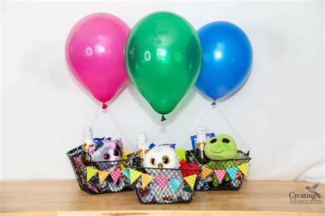 DIY Hot Air Balloon Party Favors to take you Up Up and Away