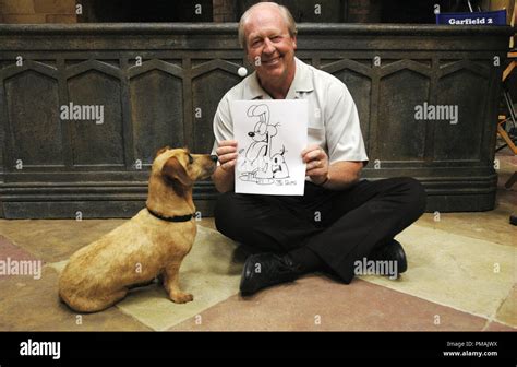 Garfield creator jim davis hi-res stock photography and images - Alamy