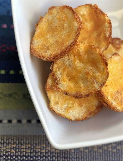 Low Carb Cauliflower Cheese Bites- Easy Low Carb Snack