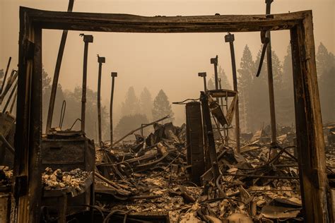 Photos from Wildfires devastate Oregon as officials prepare for "mass fatality" event