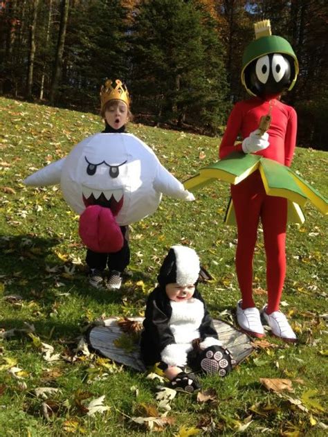 Mario King Boo Costume