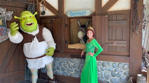 PHOTOS, VIDEO: New ‘Shrek’s Swamp Meet’ with Shrek, Fiona, and Donkey ...