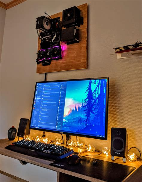 I decided to wall mount my PC, and it turned out great! : battlestations