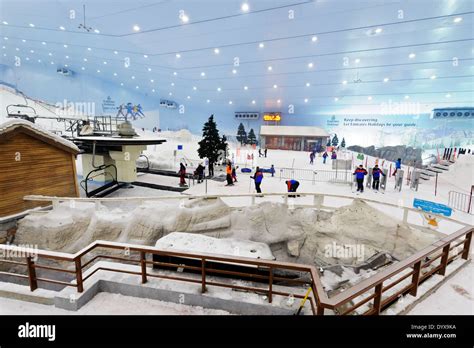 Indoor Ski Dubai resort in the Mall of Emirates, Dubai, United Arab Emirates, UAE Stock Photo ...