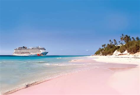 Bermuda's Best Bet: Pink Sand Beaches | NCL Travel Blog