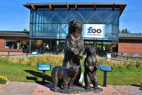 Assiniboine Park Zoo Entrance in Winnipeg, Canada - Encircle Photos