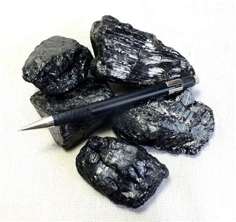 anthracite coal - teaching student specimens of metamorphic coal - unit ...