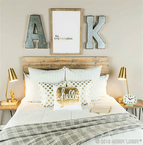 25 Best Bedroom Wall Decor Ideas And Designs For 2022