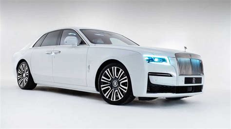 First Rolls-Royce Electric Vehicle Coming This Decade: Report - Car in ...