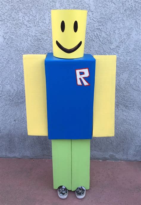 Roblox Noob Halloween Costume