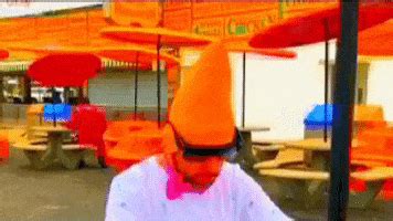 Conehead GIFs - Find & Share on GIPHY