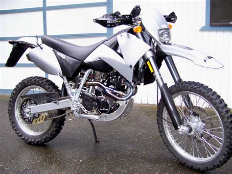 2000 KTM 400 LC4-E - Moto.ZombDrive.COM