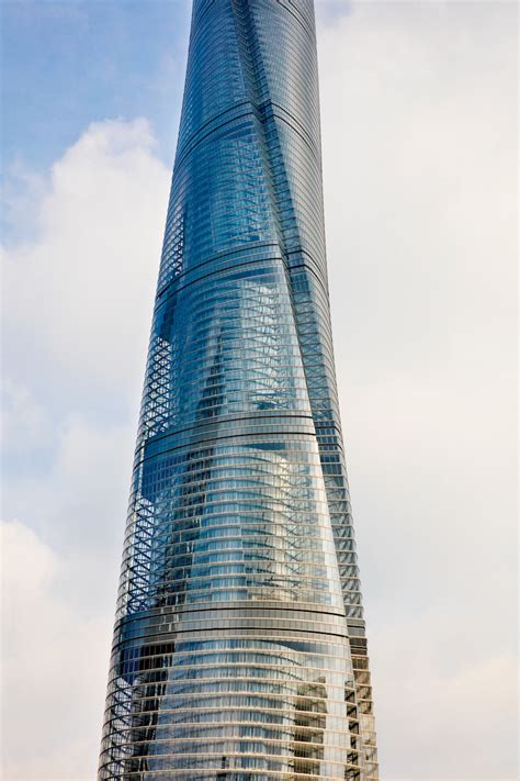 Awe-Inspiring “Shanghai Tower” Skyscraper Honored as the Architectural Design of the Year