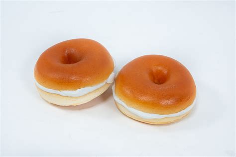 Bagels w/Cream Cheese (set of 2) - Just Dough It!