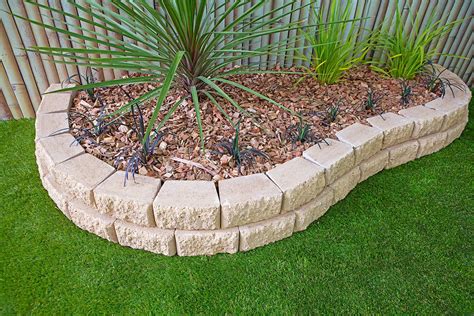 Cinder Blocks Garden Edging: Create a Stunning Outdoor Space with Easy DIY Ideas