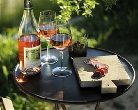 Pairing rosé with food – Le blog iDealwine