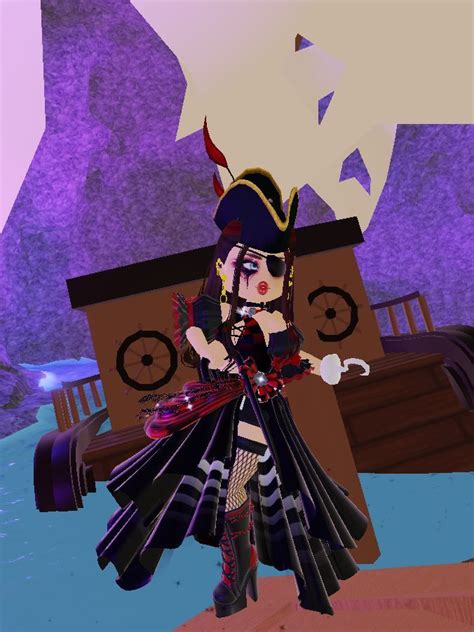 ↫ Pirate Costume ↬ | Pirate outfit, Aesthetic roblox royale high outfits, Pirate costume