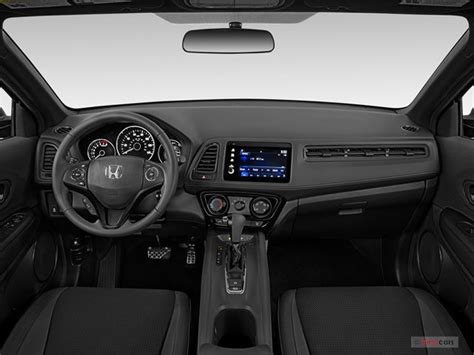 2020 Honda HR-V: 175 Interior Photos | U.S. News & World Report