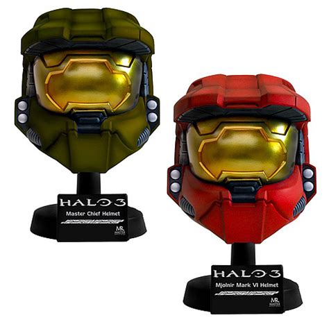 Halo 3 Master Chief Scaled Helmet Replica Set - Master Replicas - Halo - Prop Replicas at ...