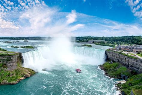 Courtyard by Marriott Niagara Falls | Classic Vacations