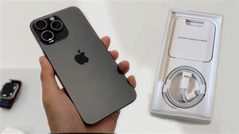 iPhone 15 Pro Max (Black Titanium) Unboxing - YouTube