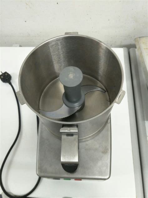 Stainless Steel Wok, TV & Home Appliances, Kitchen Appliances, Hobs & Hoods on Carousell