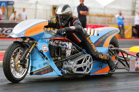 King Debuts Gulf Oil Top Fuel Bike – Dragbike News