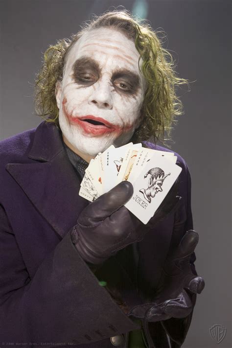 Great Promo Photos of Heath Ledger as The Joker — GeekTyrant