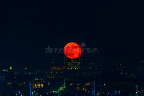 Camlica Mosque. Camlica Mosque and Full Moon at Moonrise Stock Image - Image of night, islamic ...