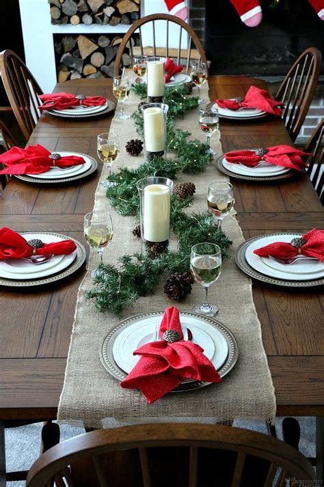 Christmas Dinner Table Centerpieces