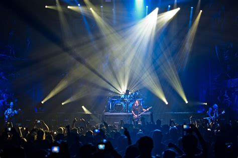 Concert review: Slayer treats Pinoys to one hell of a show | ABS-CBN News