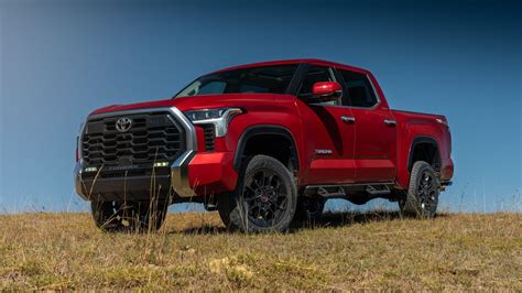 Toyota Tundra's TRD Lift Kit Preserves Driver-Aid Tech Compatibility - CNET