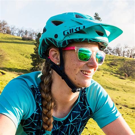 Women's Montara Mips Helmet | Giro