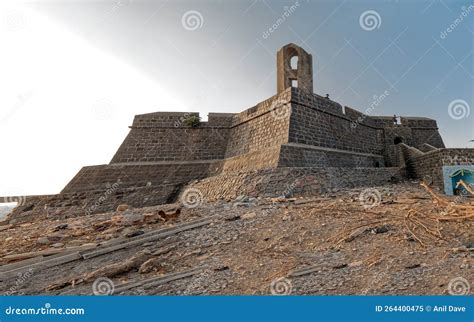 Dumping Ground Back of Historic Worli Fort at Worli Village Editorial Image - Image of landmark ...